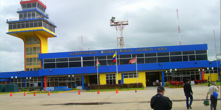 Jacinto Lara International Airport (BRM)