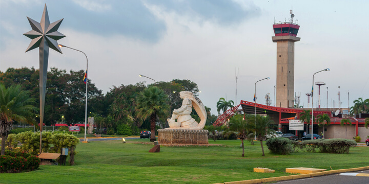La Chinita International Airport (MAR)